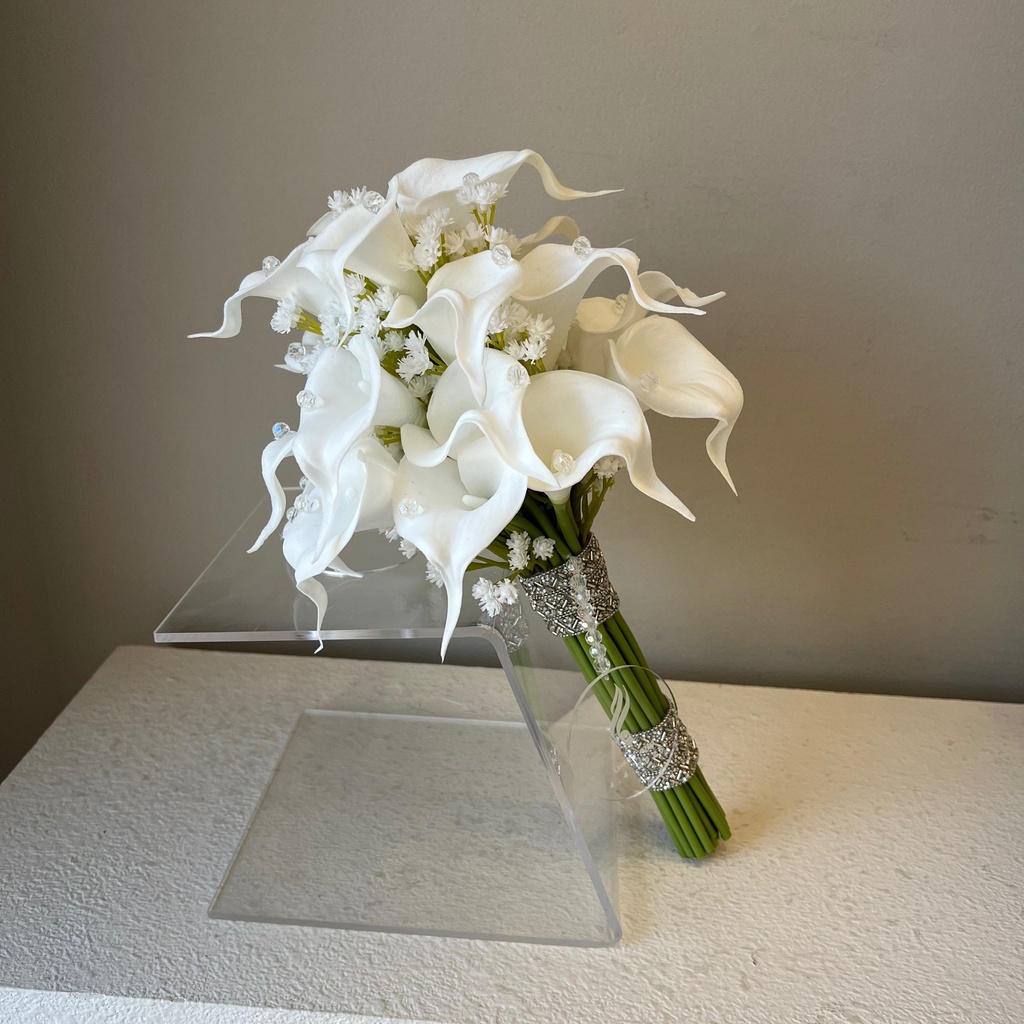 Luxe White Calla & Gypsophila