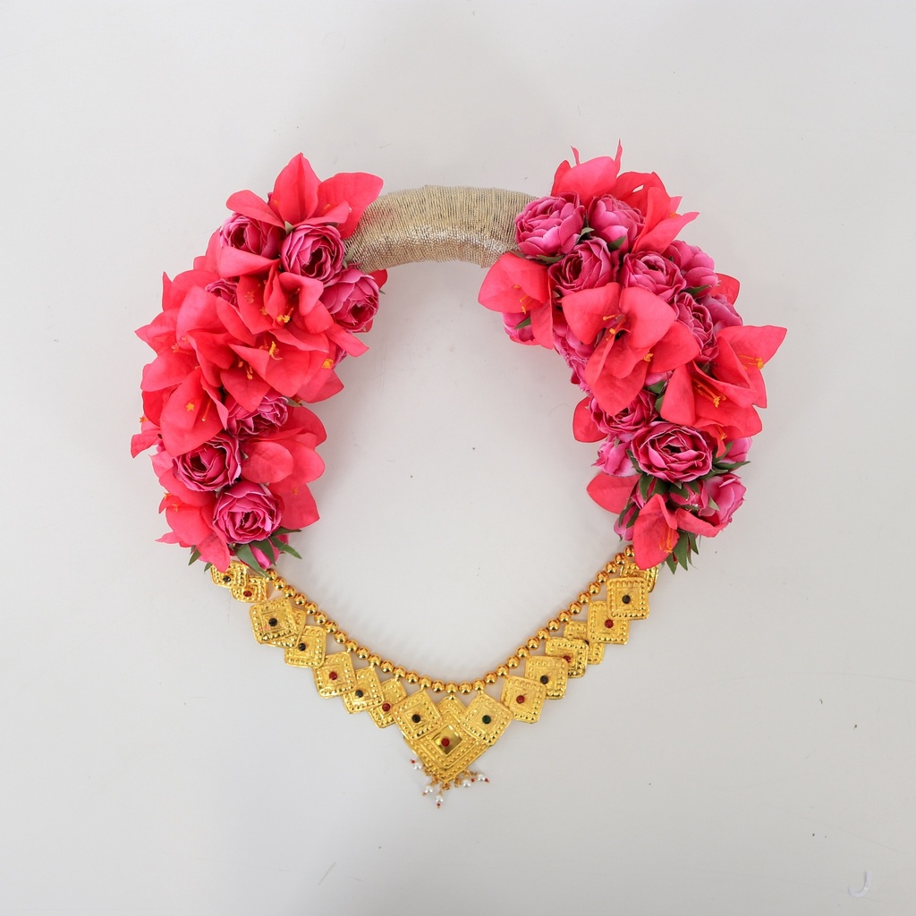  عروس زهرية جهنمية