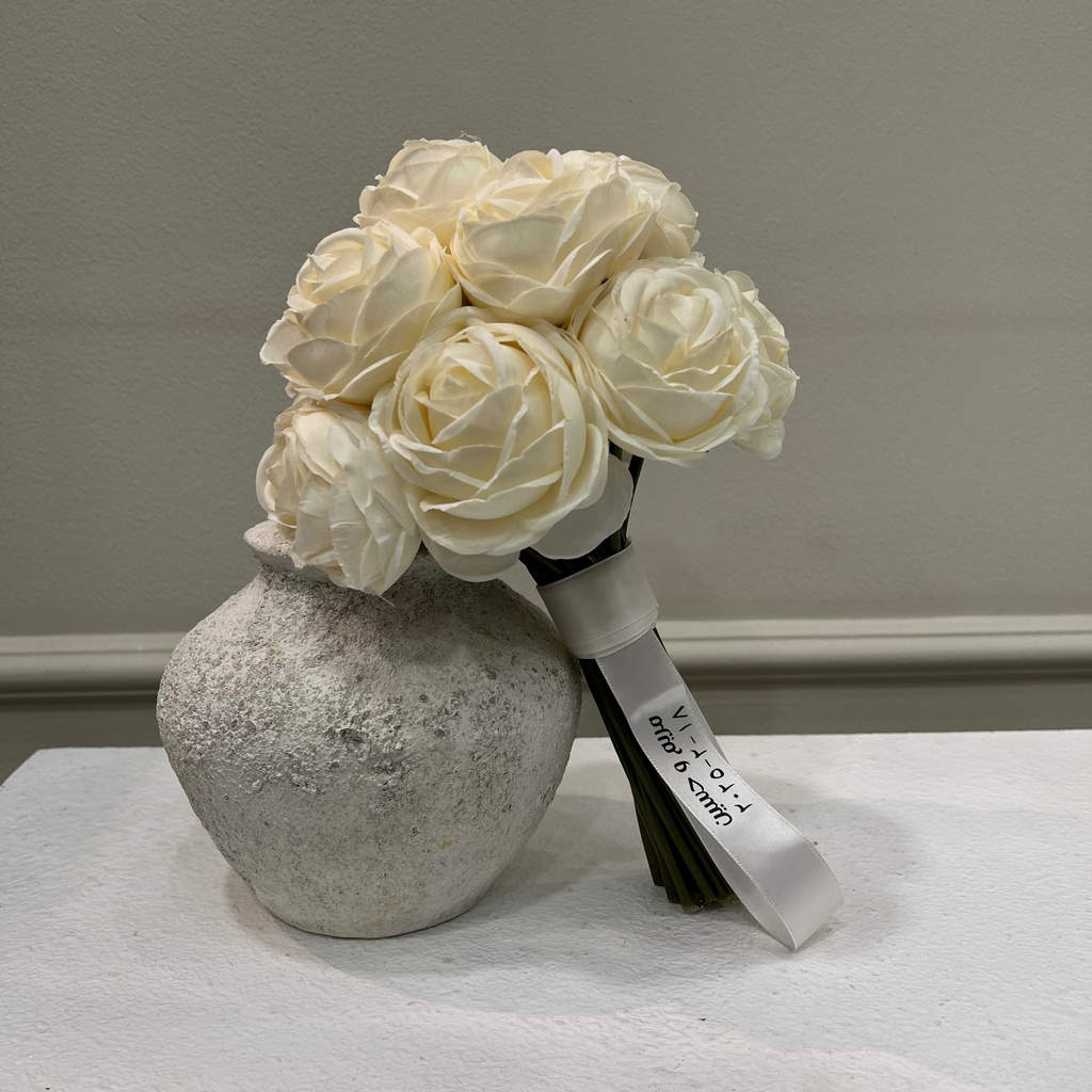  Bride of Feminine Rose