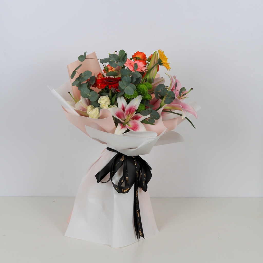  Colorful Flower Bouquet