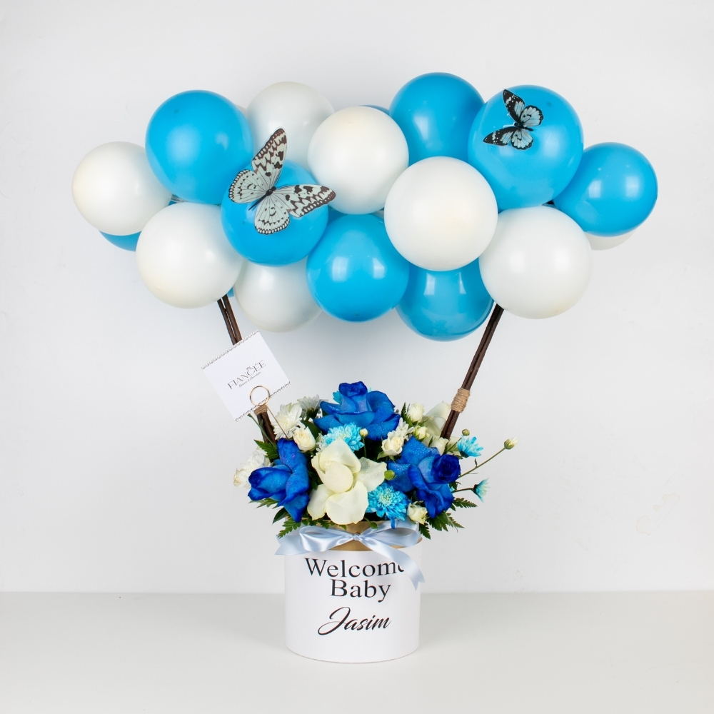 الغيم الأزرق