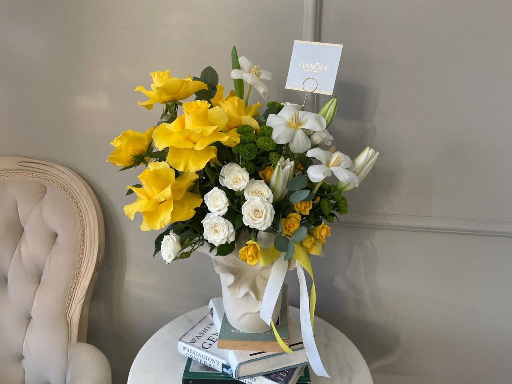 مزهرية بهجة النور