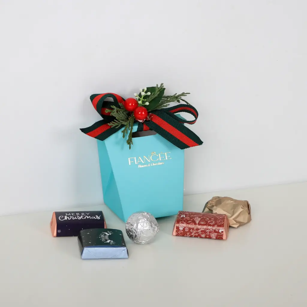 Christmas Viennese Box With Premium Chocolate