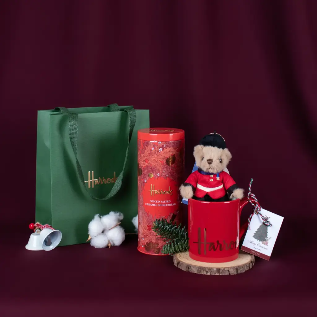  Harrods Red Winter Gift Set