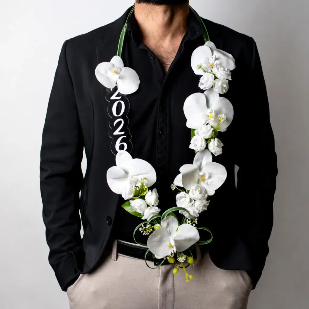  White Graduation Garland