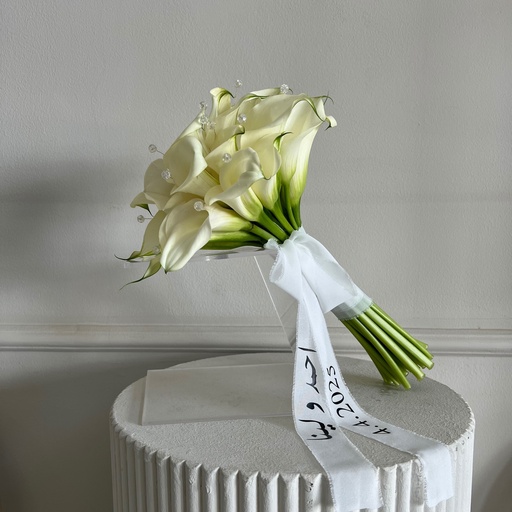 Bride of Pearl Calla 