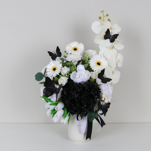 Black Butterflies Vase
