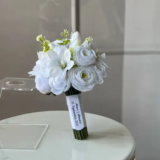 Whispers of White Bouquet