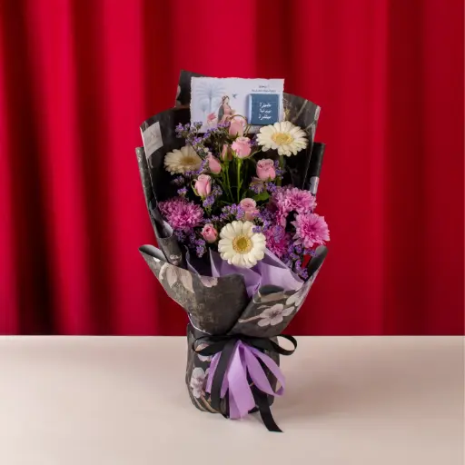  Bahraini Women’s Day Bouquet