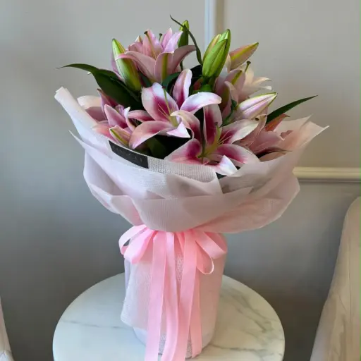  Pink Lily Bouquet 